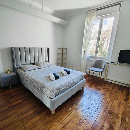Self-Checkin Town House - Rooms To Rent In A Beautiful Modern Town House - Not A Hotel - Location De Chambres Avec Arrivee En Autonomie - Extra Fee For Sheets And Towels - Private Parking - Check Your Plateform Inbox And Follow Check-In Instructions Saint-Romain-en-Gal Екстериор снимка