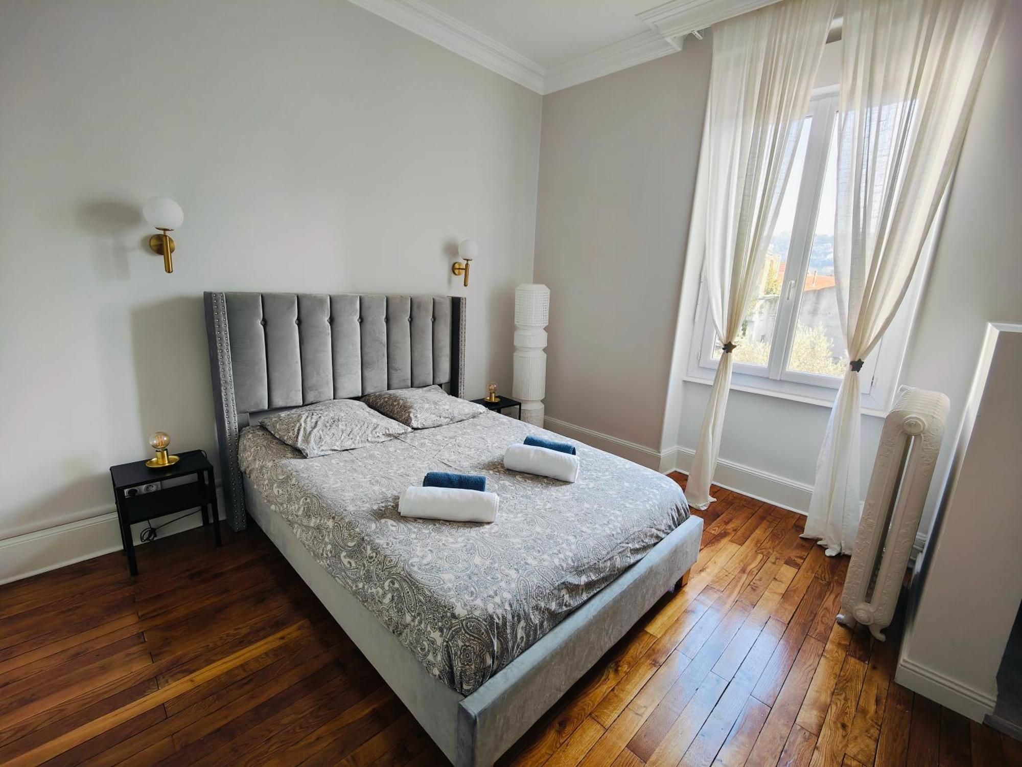 Self-Checkin Town House - Rooms To Rent In A Beautiful Modern Town House - Not A Hotel - Location De Chambres Avec Arrivee En Autonomie - Extra Fee For Sheets And Towels - Private Parking - Check Your Plateform Inbox And Follow Check-In Instructions Saint-Romain-en-Gal Екстериор снимка